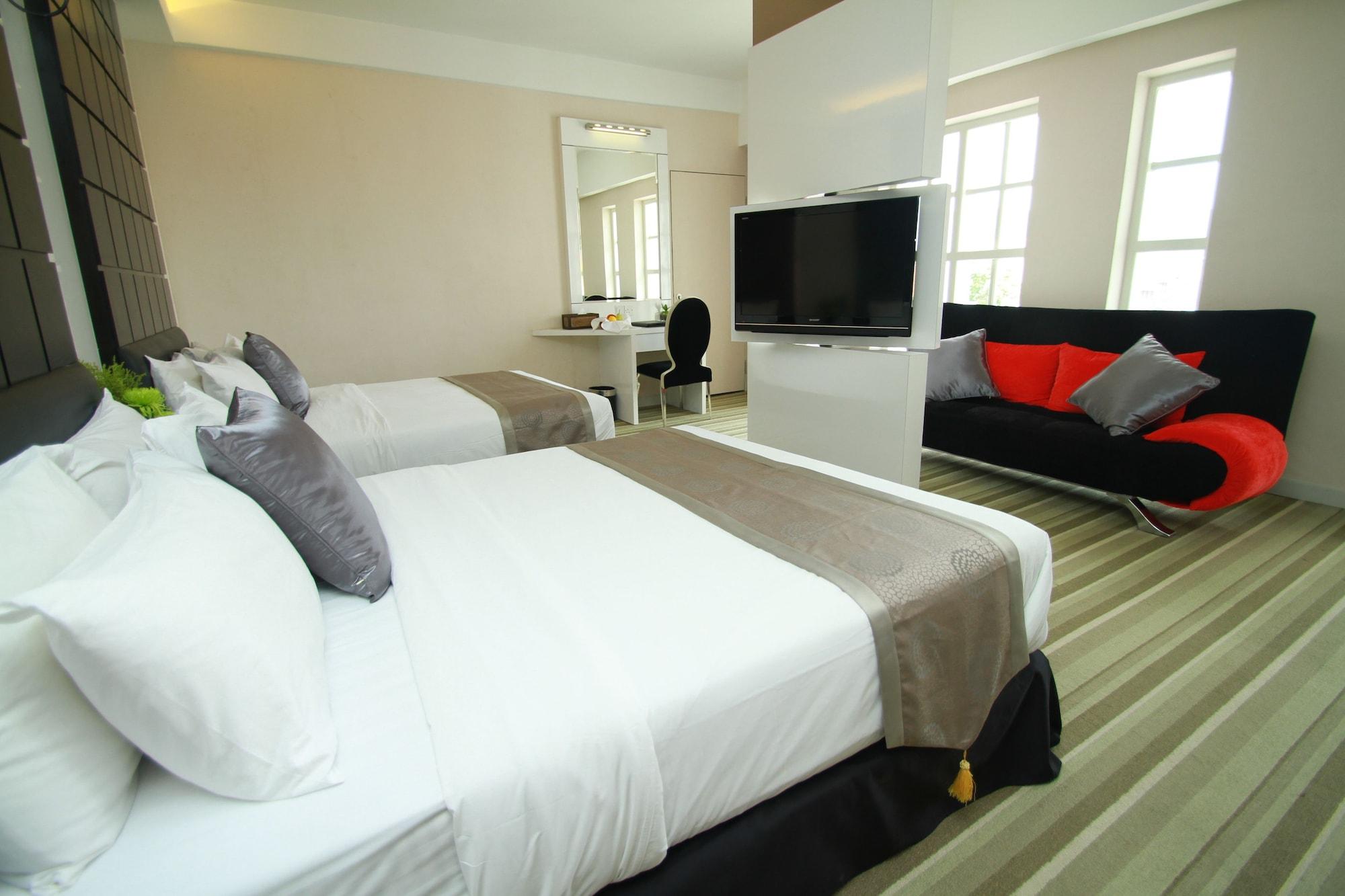 The Sterling Boutique Hotel Melaka Exterior photo