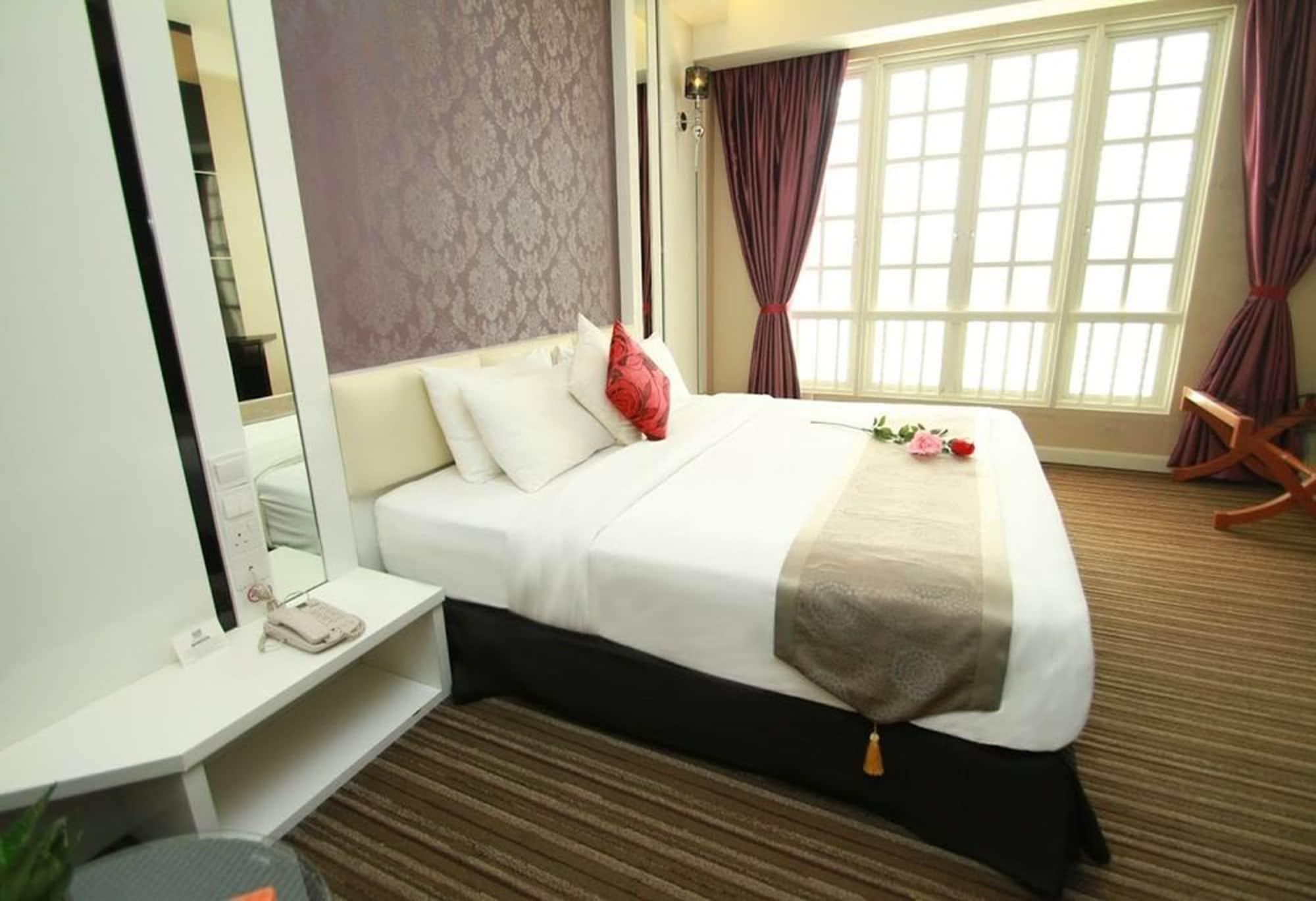The Sterling Boutique Hotel Melaka Exterior photo